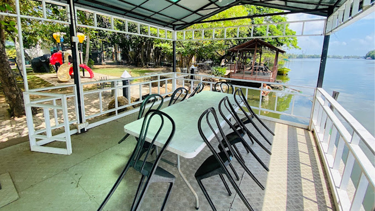 Randiya Hotel, Moratuwa