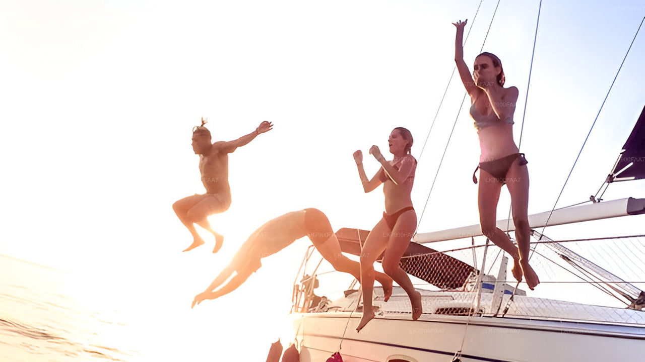 3-Hour Private Sunset Cruise from Pasikuda