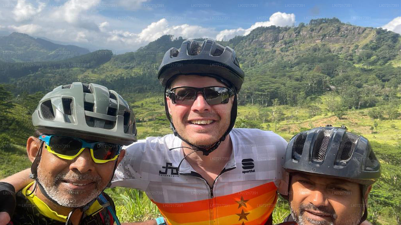 Nuwara Eliya Highlands Cykeltur fra Kandy