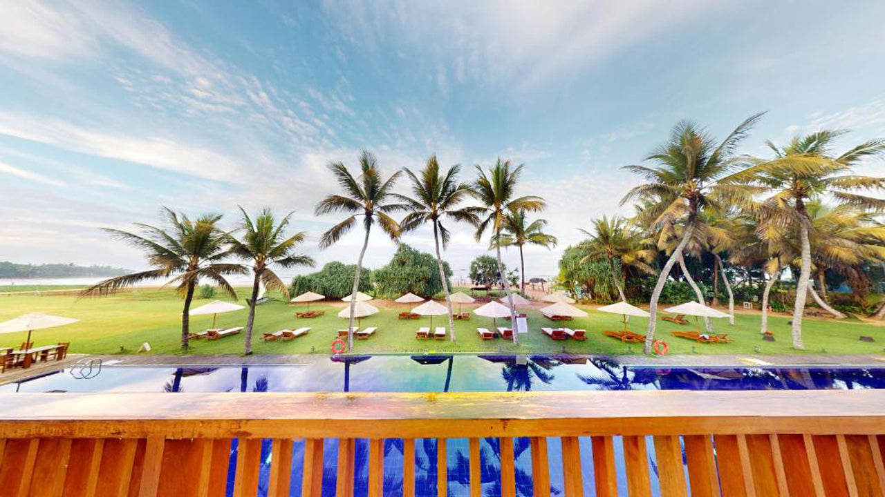 EKHO Surf, Bentota