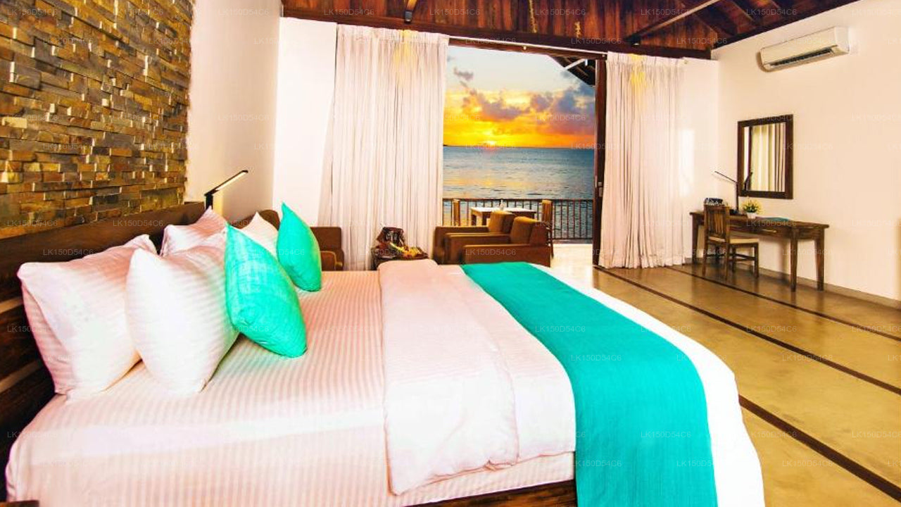 R Degrees Ambalangoda