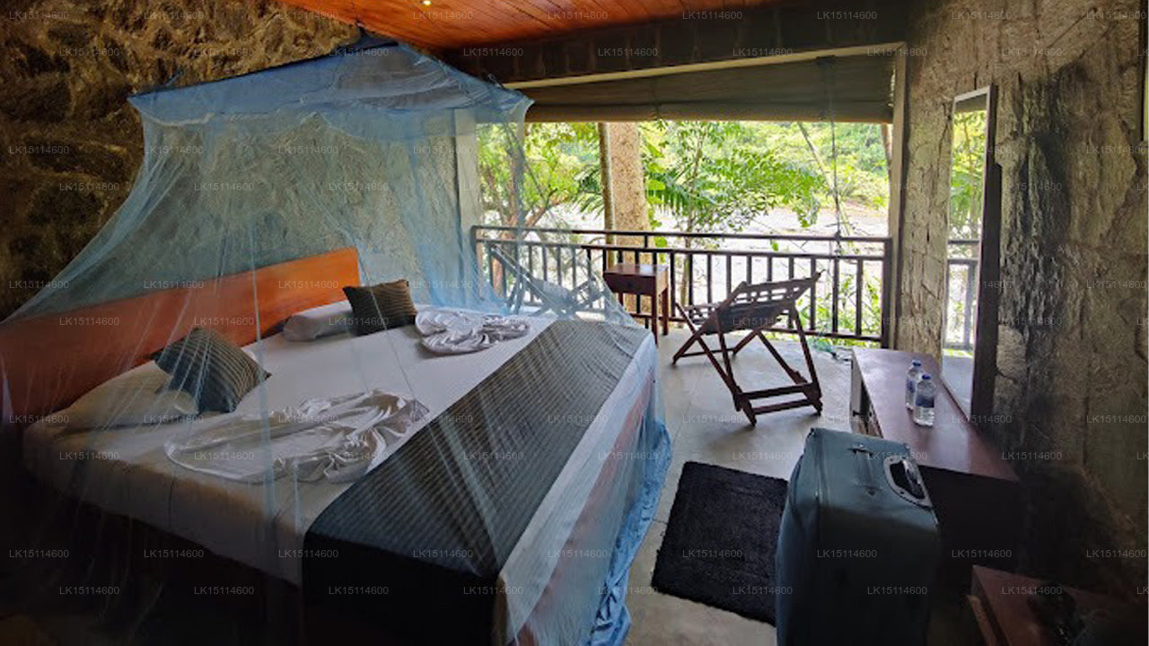 Rafters Retreat, Kitulgala