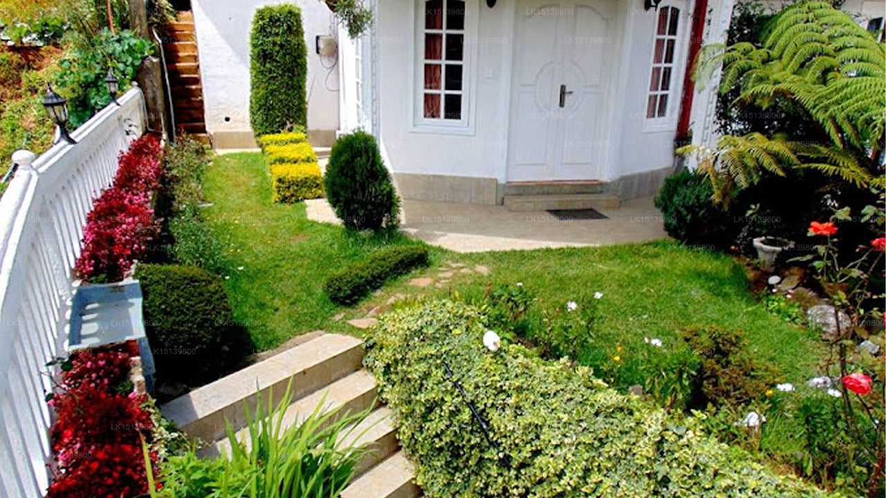 Red Rose Holiday Bungalow, Nuwara Eliya