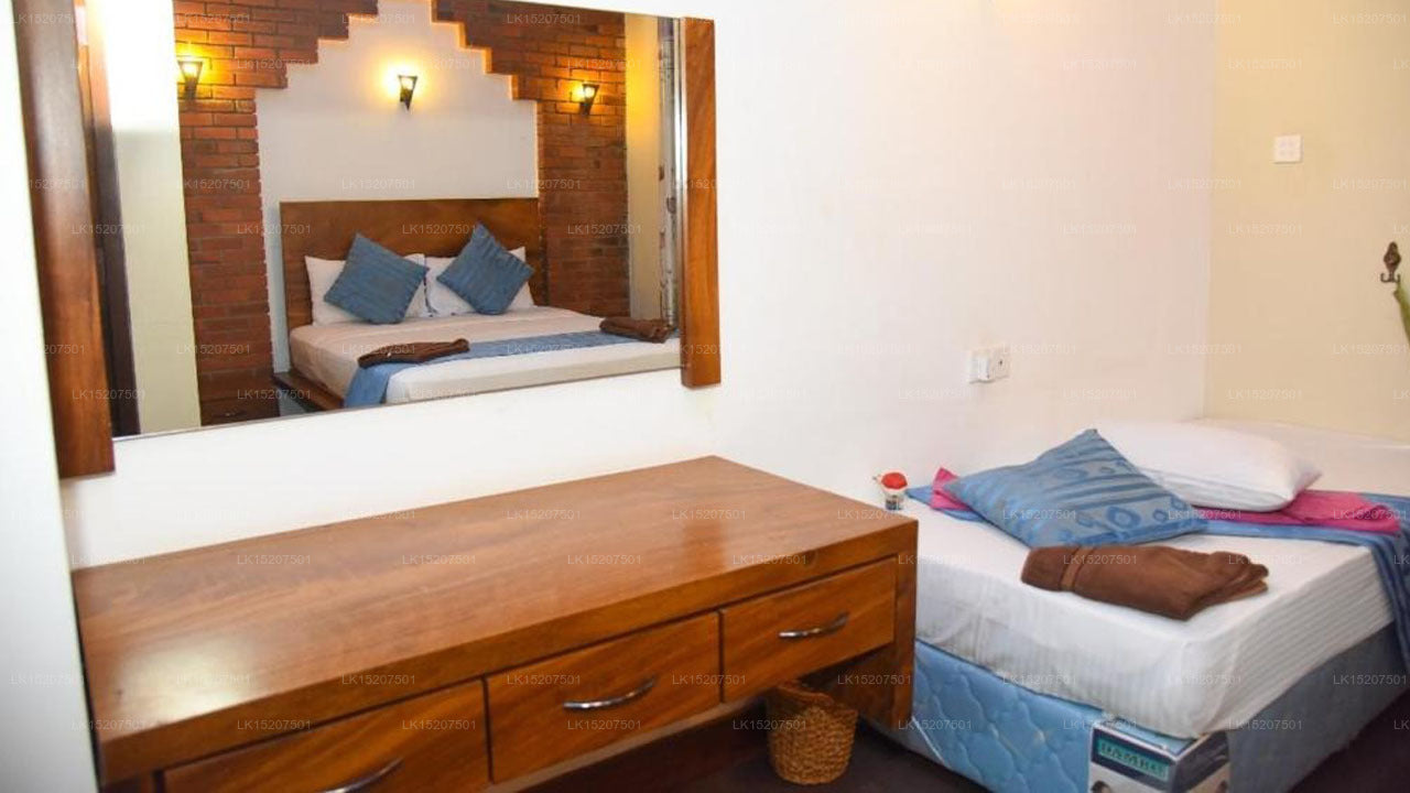 peacock eco resort, Sigiriya