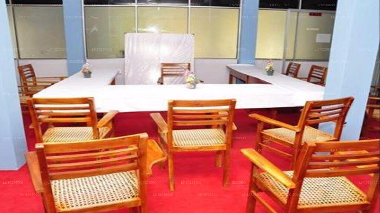 Hotel Blue Whale, Jaffna