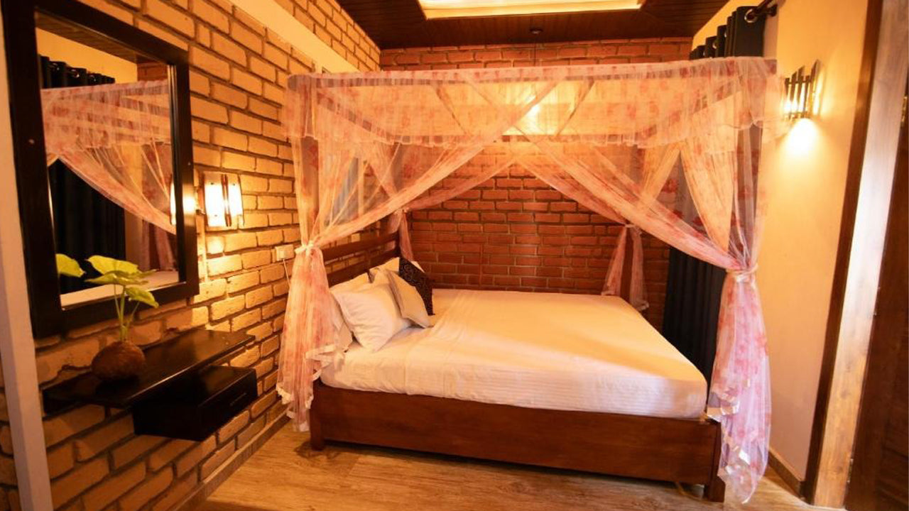 Rovenluck Eco Cabana, Midigama