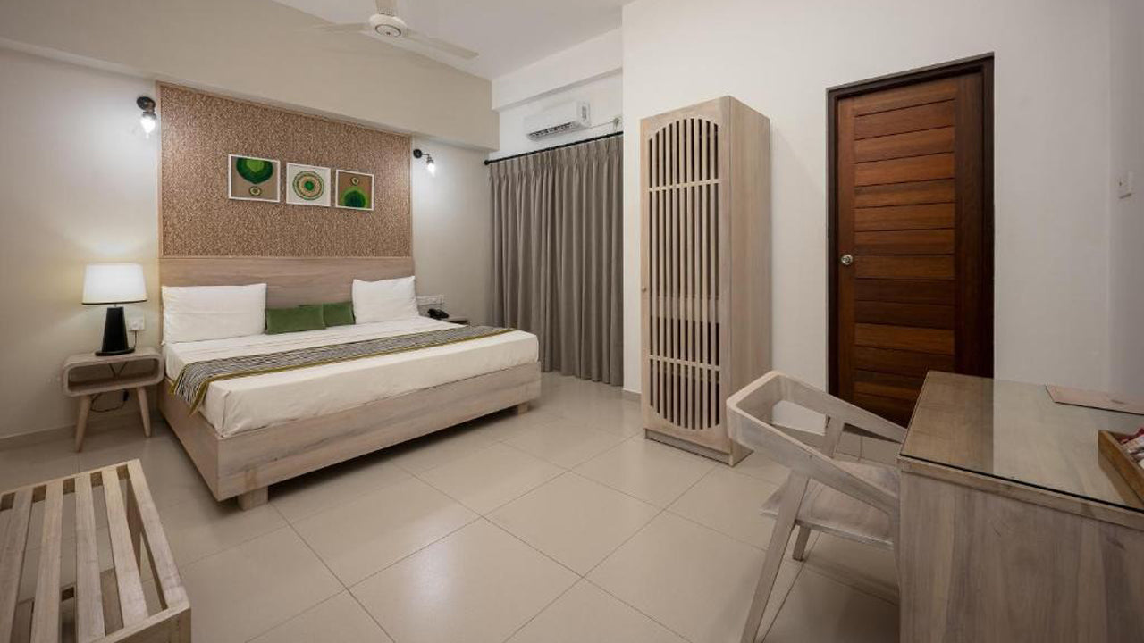 Hotel Oviya, Vavuniya