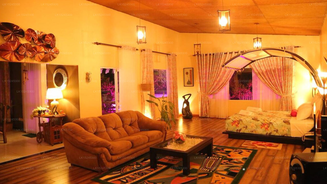 Hotel Capri Mc, Chilaw