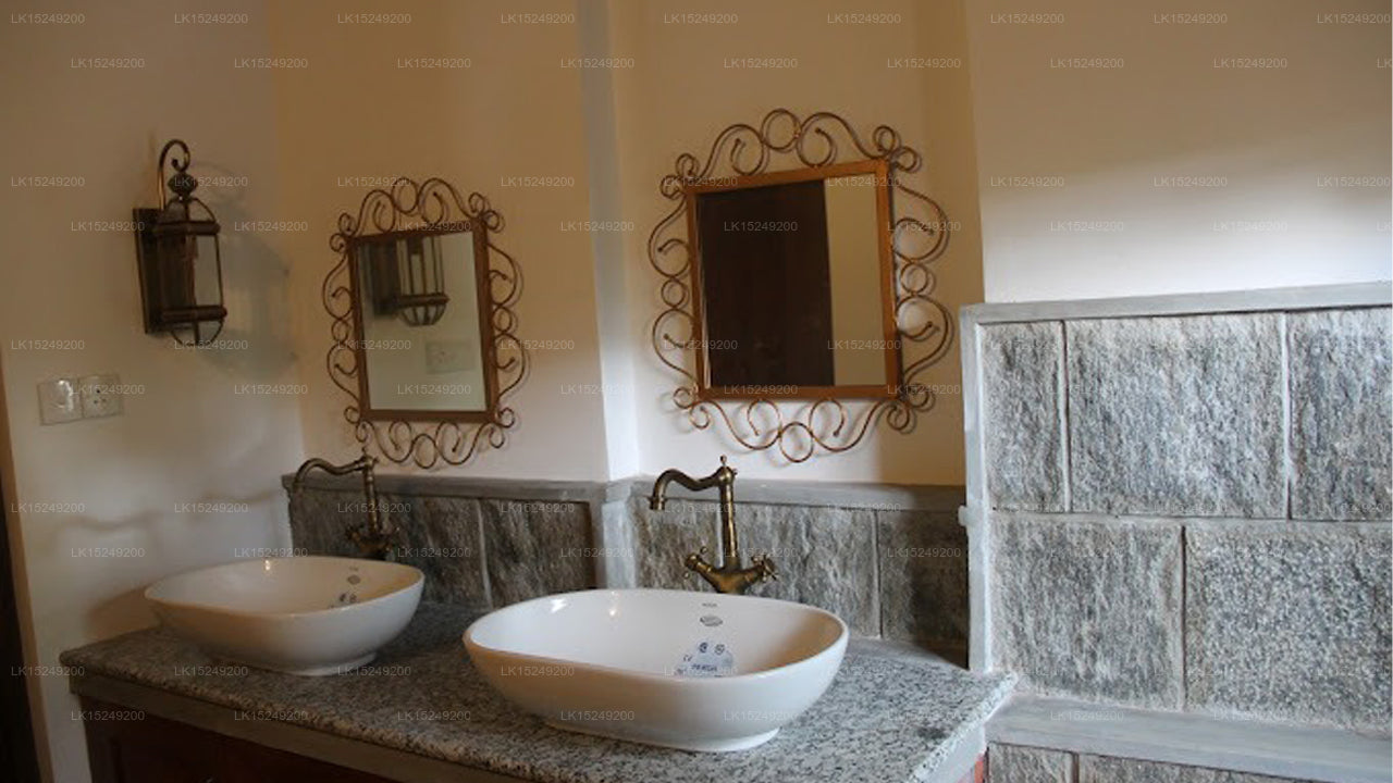 Siriniwasa Villa Induruwa