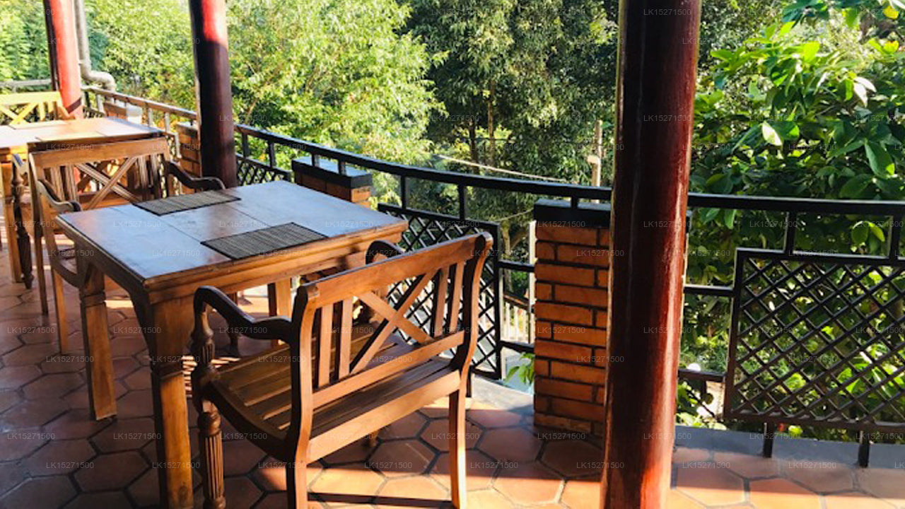 Kandyan Hideout, Kandy