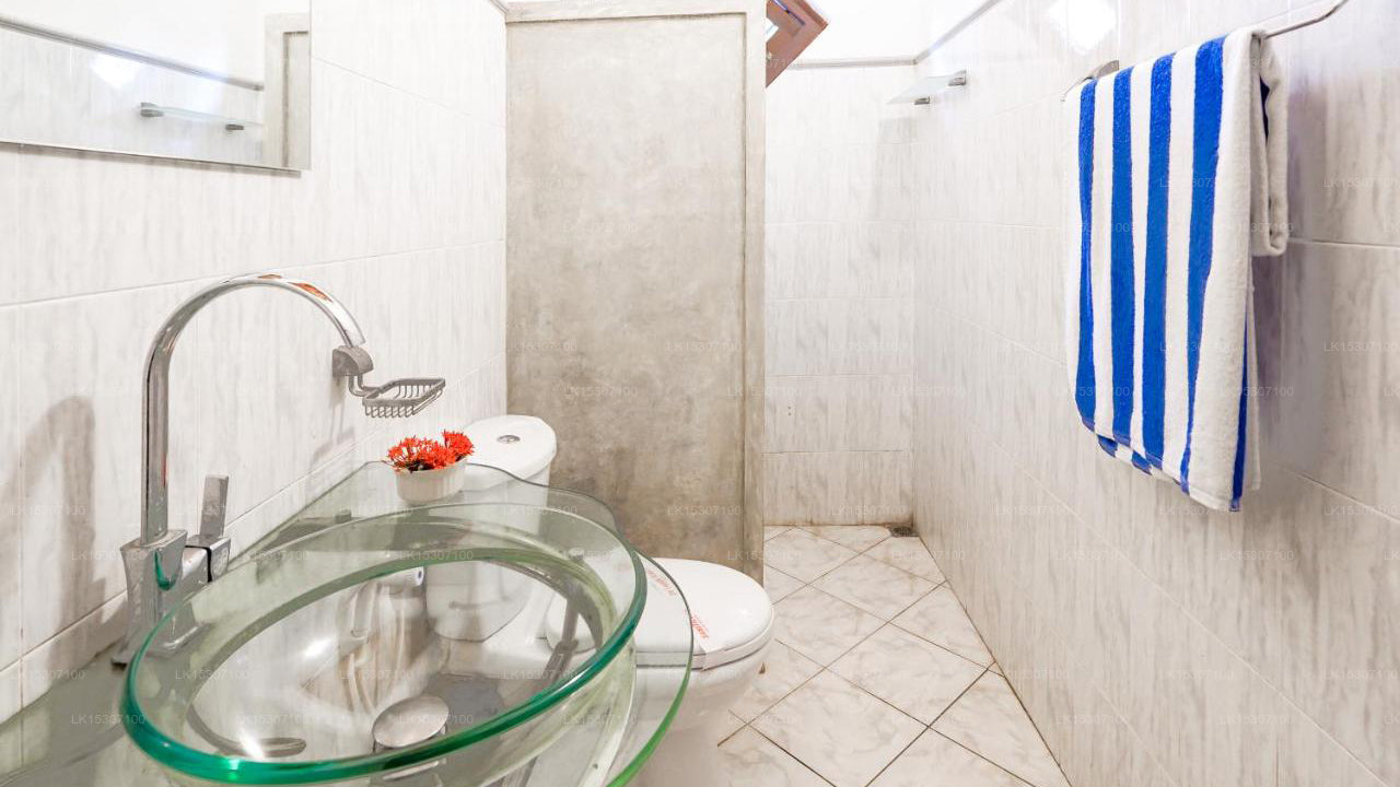 The Villa Blue Sky, Unawatuna