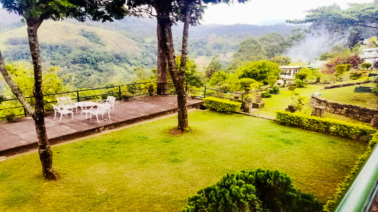 Embiente Guest House, Ella