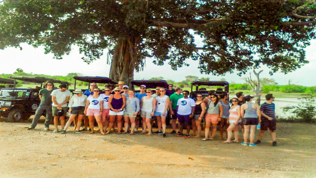 Transfer between Colombo Airport (CMB) and Shahira Hotel Nilaveli, Trincomalee