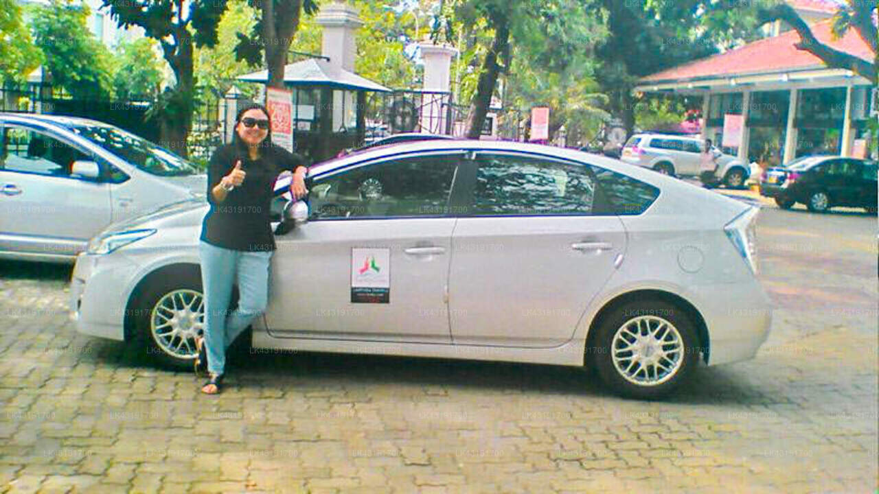Transfer between Colombo Airport (CMB) and The Lagoon House Rekawa, Tangalle