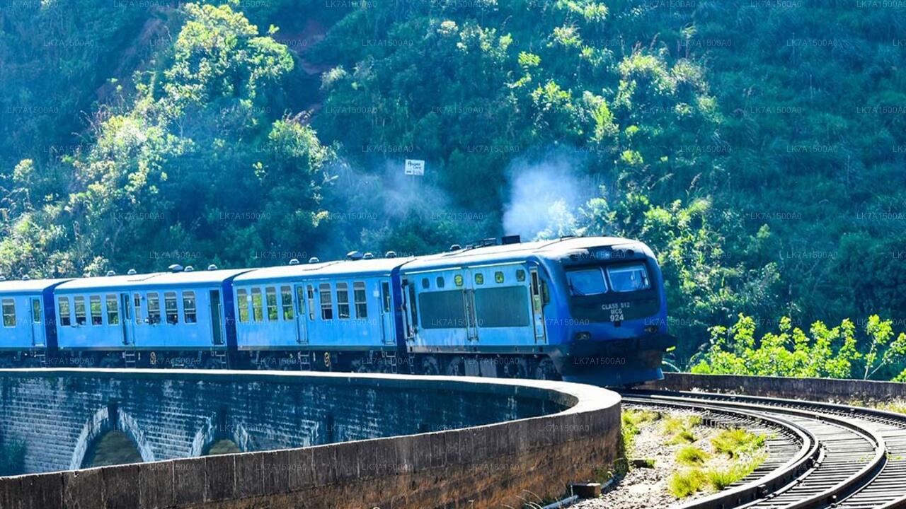 Togtur fra Colombo til Ella (tog nr. 1005 "Podi Menike")